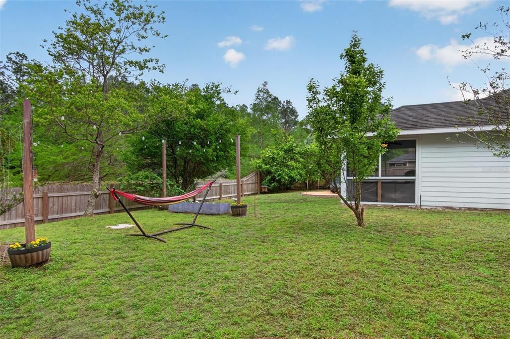 Activo con contrato: $284,900 (4 camas, 2 baños, 1538 Pies cuadrados)