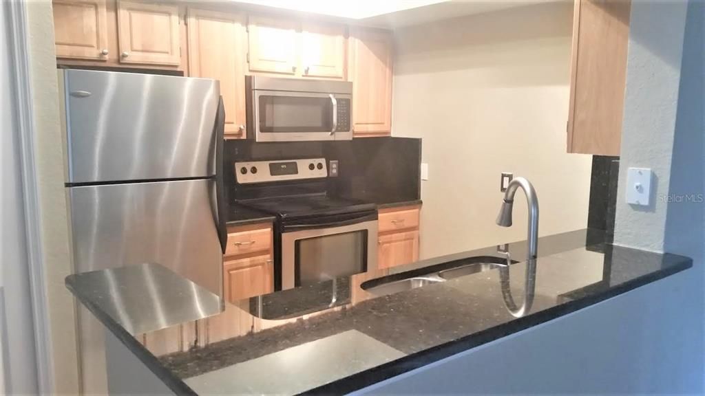 В аренду: $1,550 (1 спален, 1 ванн, 721 Квадратных фут)