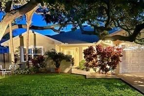 Activo con contrato: $840,000 (3 camas, 2 baños, 2380 Pies cuadrados)