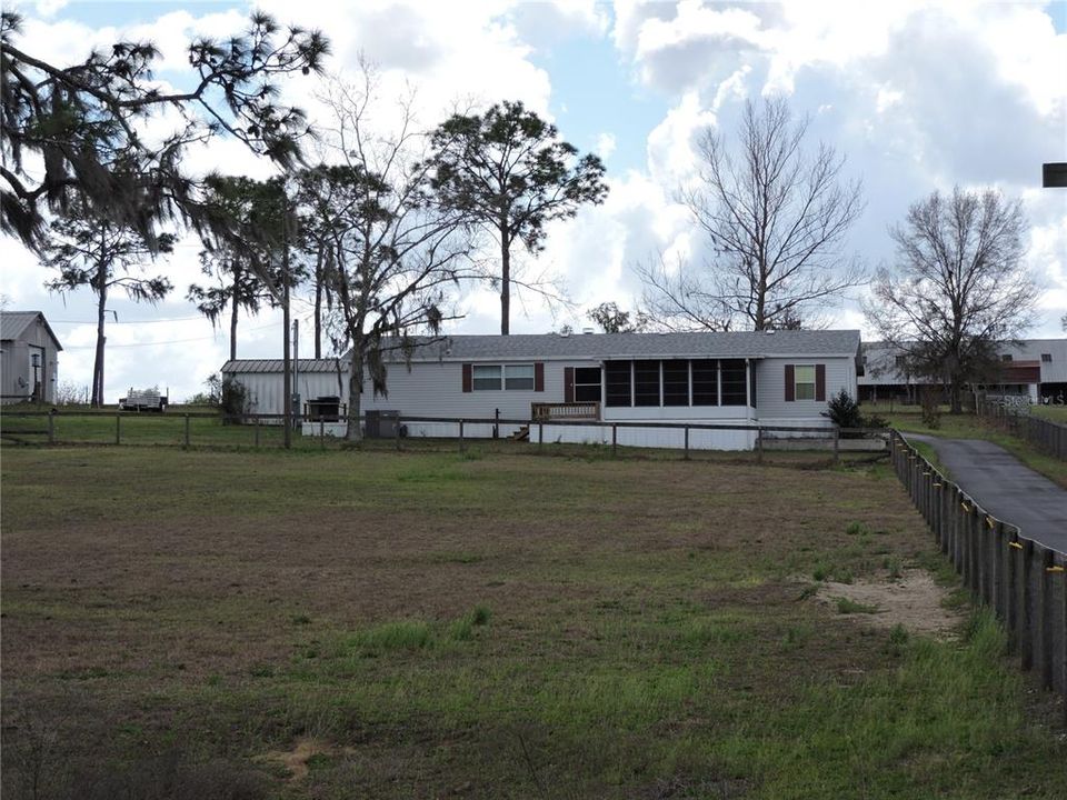En Venta: $539,900 (3 camas, 2 baños, 1728 Pies cuadrados)