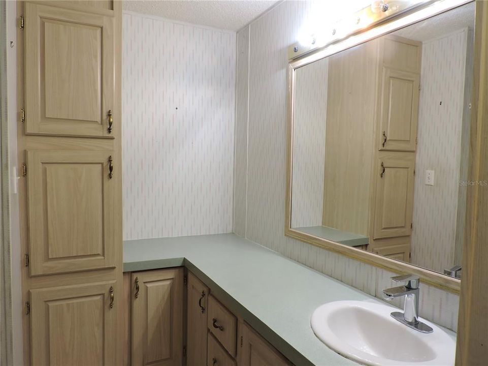 En Venta: $539,900 (3 camas, 2 baños, 1728 Pies cuadrados)