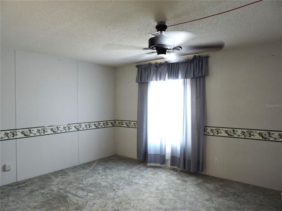 En Venta: $539,900 (3 camas, 2 baños, 1728 Pies cuadrados)