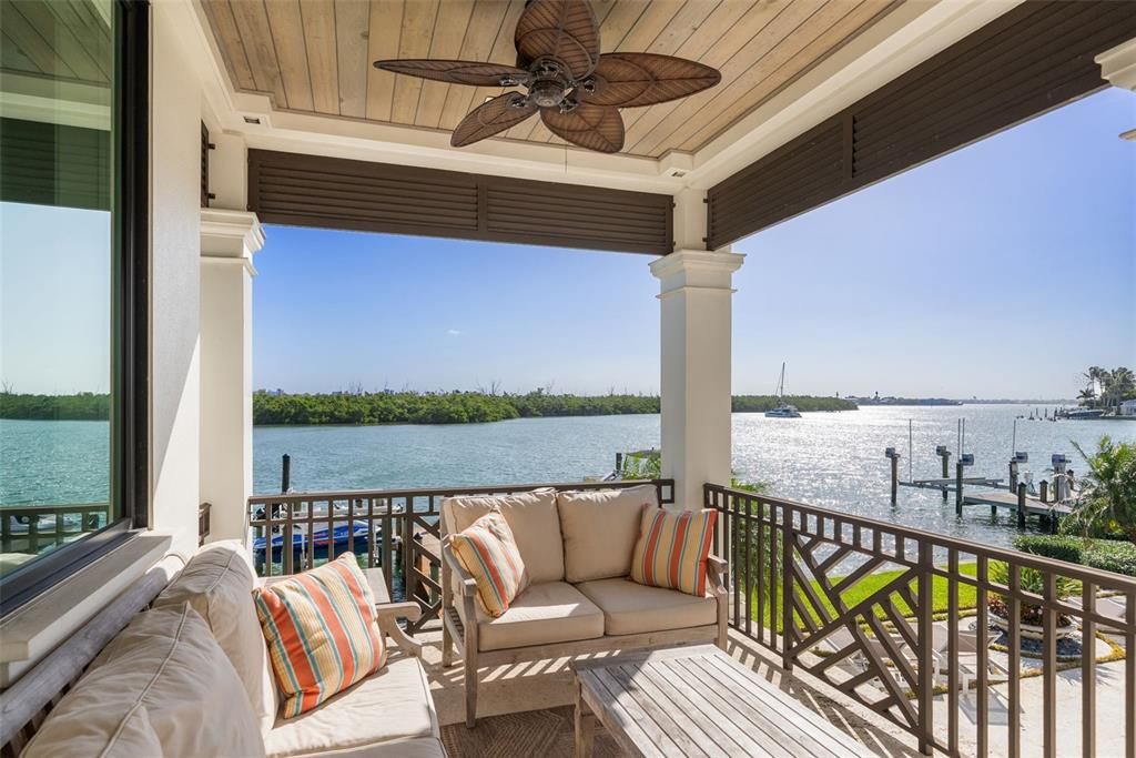 For Sale: $12,500,000 (6 beds, 5 baths, 7037 Square Feet)