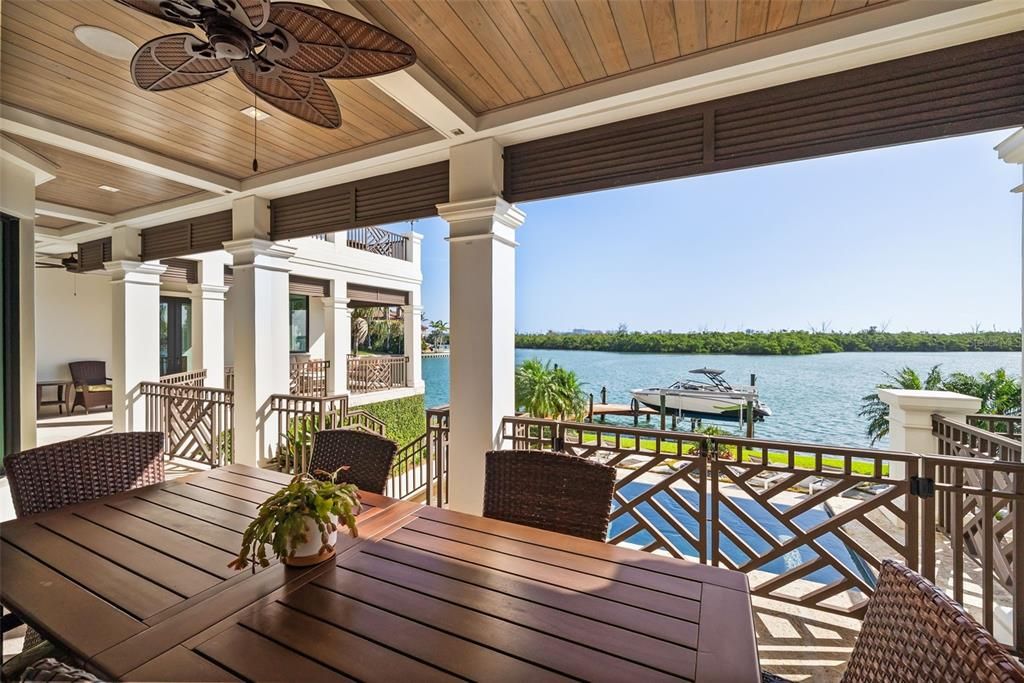 For Sale: $12,500,000 (6 beds, 5 baths, 7037 Square Feet)