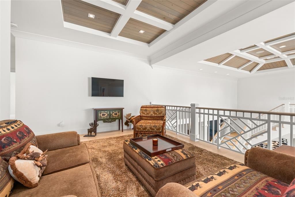 For Sale: $12,500,000 (6 beds, 5 baths, 7037 Square Feet)