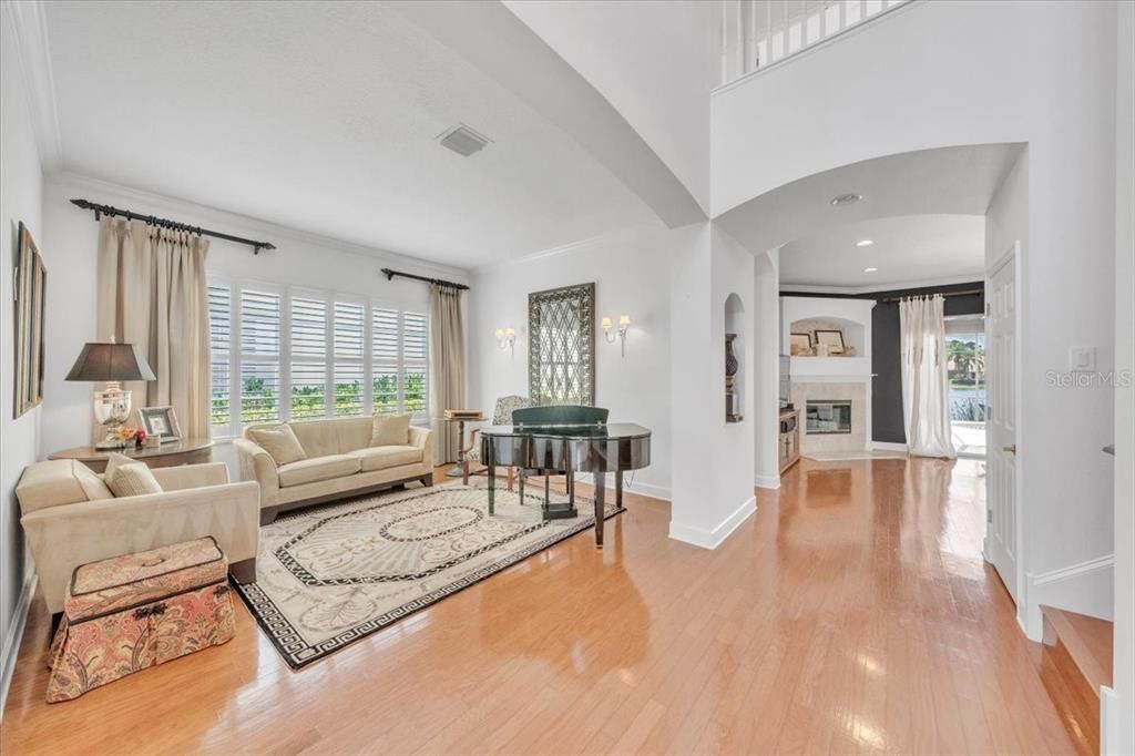 For Sale: $1,300,000 (5 beds, 3 baths, 3786 Square Feet)