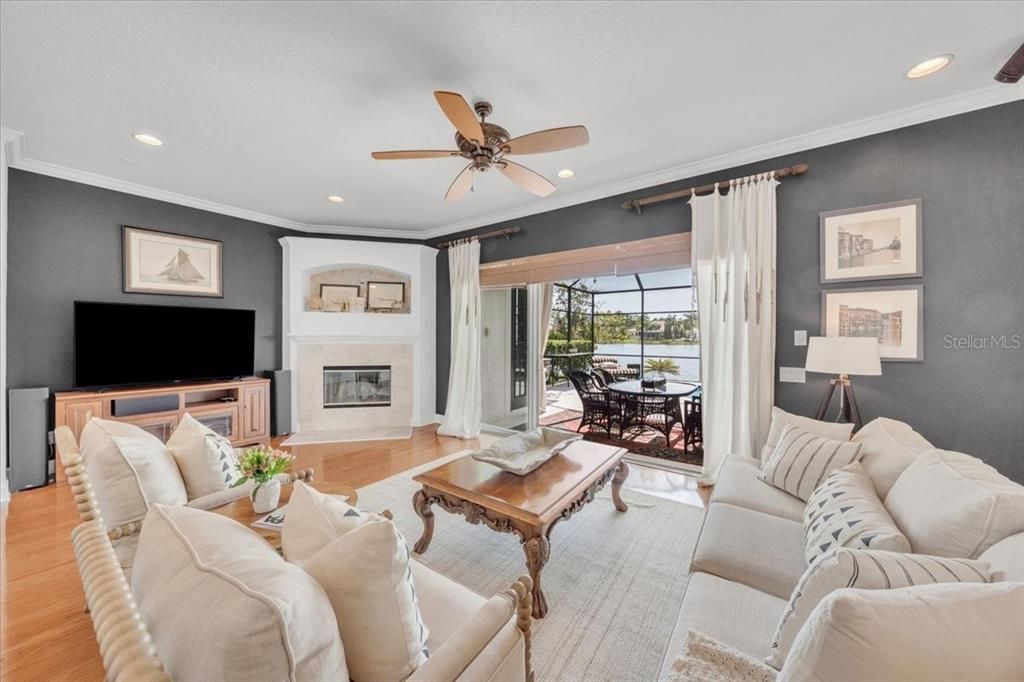 For Sale: $1,300,000 (5 beds, 3 baths, 3786 Square Feet)