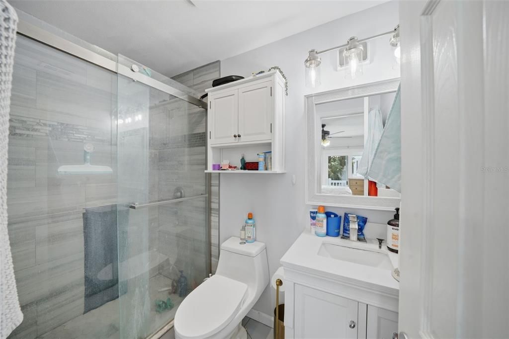 For Sale: $775,000 (3 beds, 2 baths, 1200 Square Feet)
