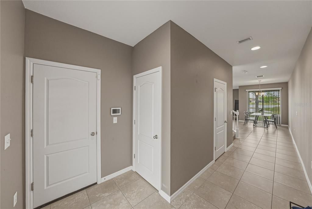Active With Contract: $264,000 (3 beds, 2 baths, 1689 Square Feet)