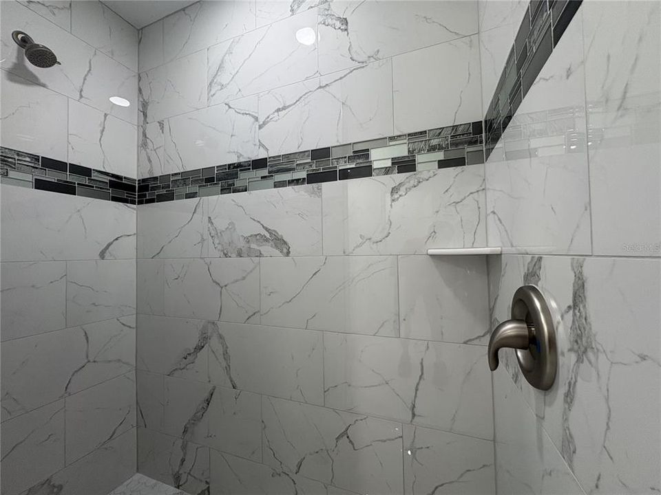 Active With Contract: $304,900 (3 beds, 2 baths, 1310 Square Feet)