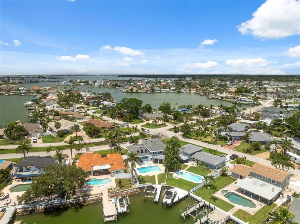 For Rent: $11,000 (3 beds, 2 baths, 3410 Square Feet)
