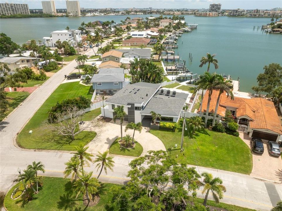 For Rent: $11,000 (3 beds, 2 baths, 3410 Square Feet)