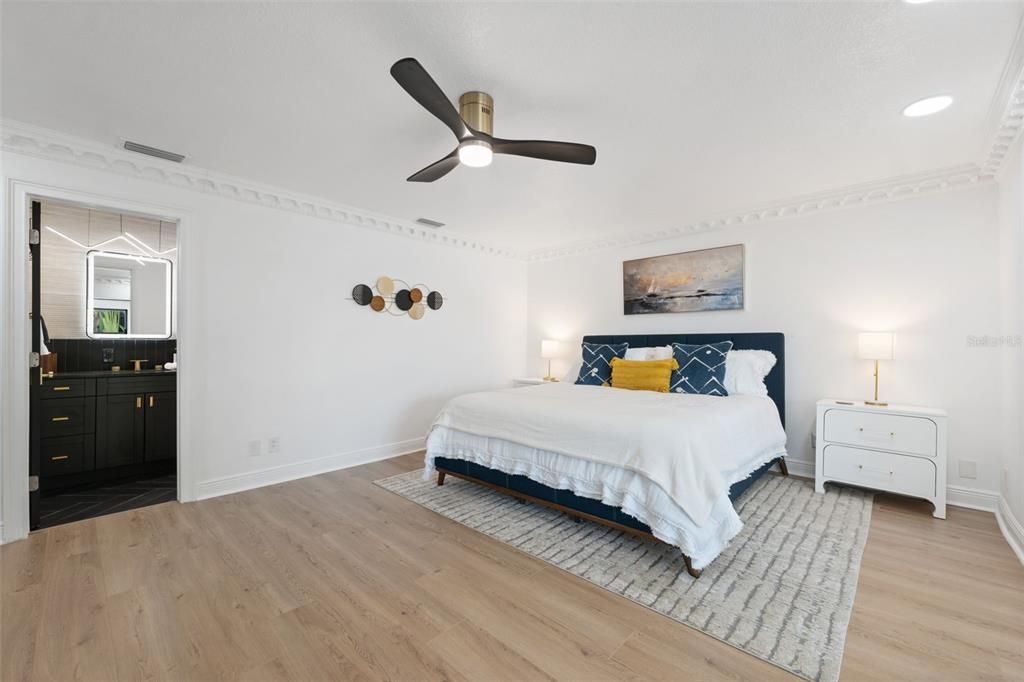 For Rent: $11,000 (3 beds, 2 baths, 3410 Square Feet)