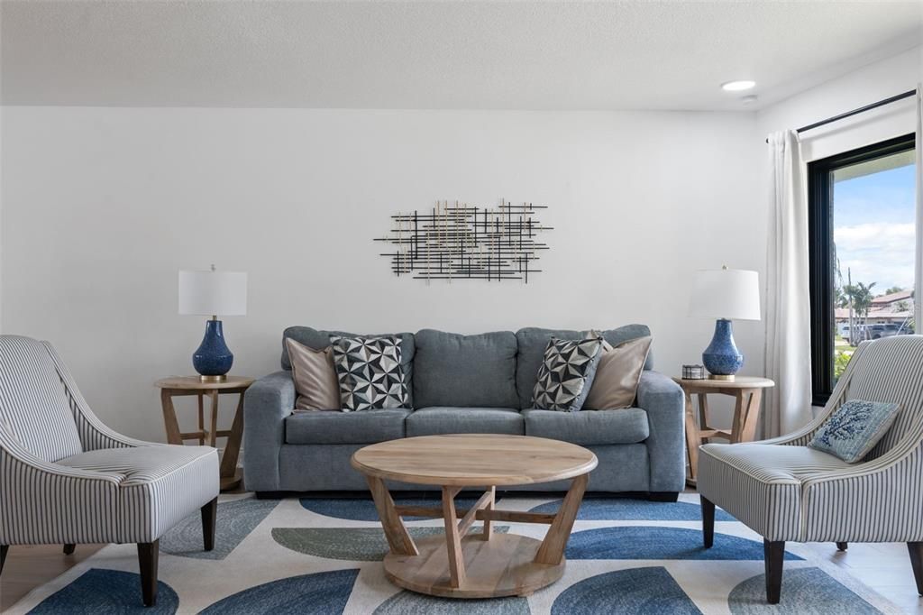 For Rent: $11,000 (3 beds, 2 baths, 3410 Square Feet)