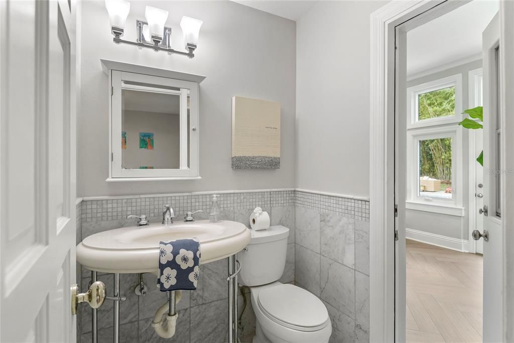 Active With Contract: $1,875,000 (4 beds, 4 baths, 3657 Square Feet)