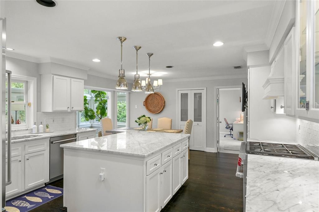 Active With Contract: $1,875,000 (4 beds, 4 baths, 3657 Square Feet)