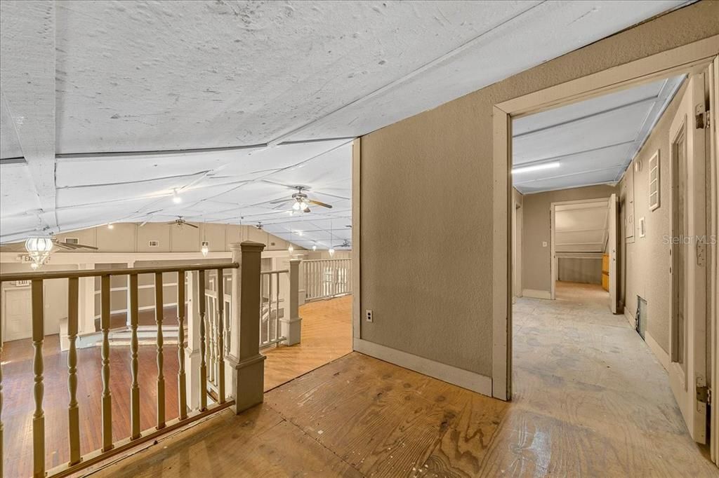 Active With Contract: $330,000 (0 beds, 0 baths, 3242 Square Feet)