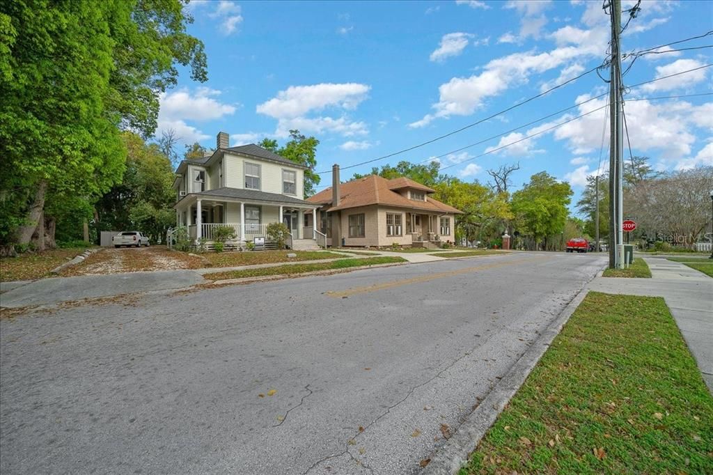 Active With Contract: $330,000 (0 beds, 0 baths, 3242 Square Feet)