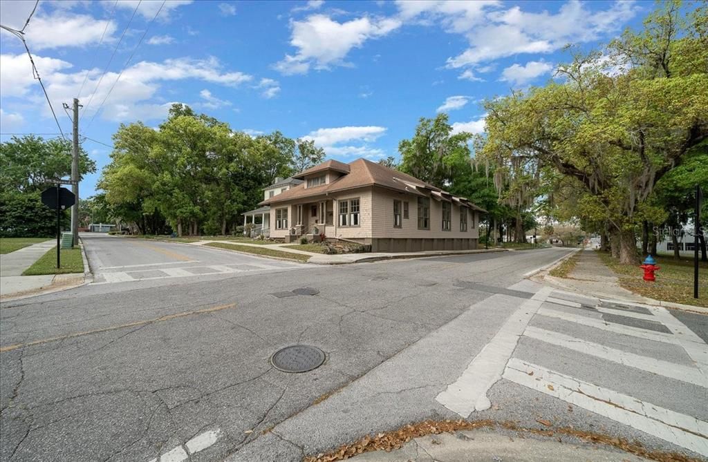 Active With Contract: $330,000 (0 beds, 0 baths, 3242 Square Feet)