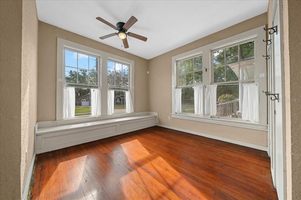 Active With Contract: $330,000 (0 beds, 0 baths, 3242 Square Feet)