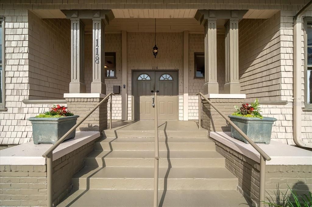 Active With Contract: $330,000 (0 beds, 0 baths, 3242 Square Feet)