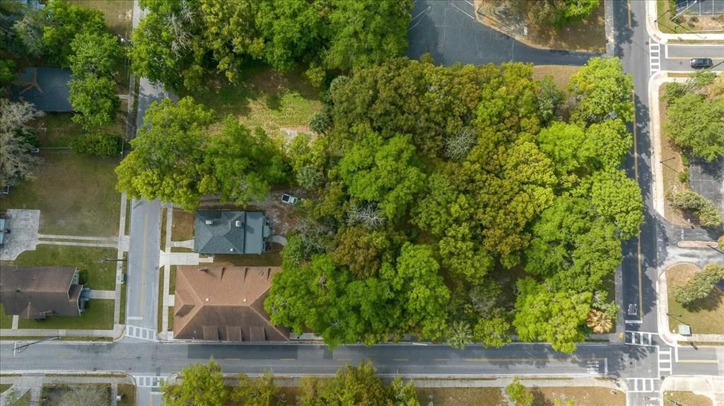 Active With Contract: $330,000 (0 beds, 0 baths, 3242 Square Feet)