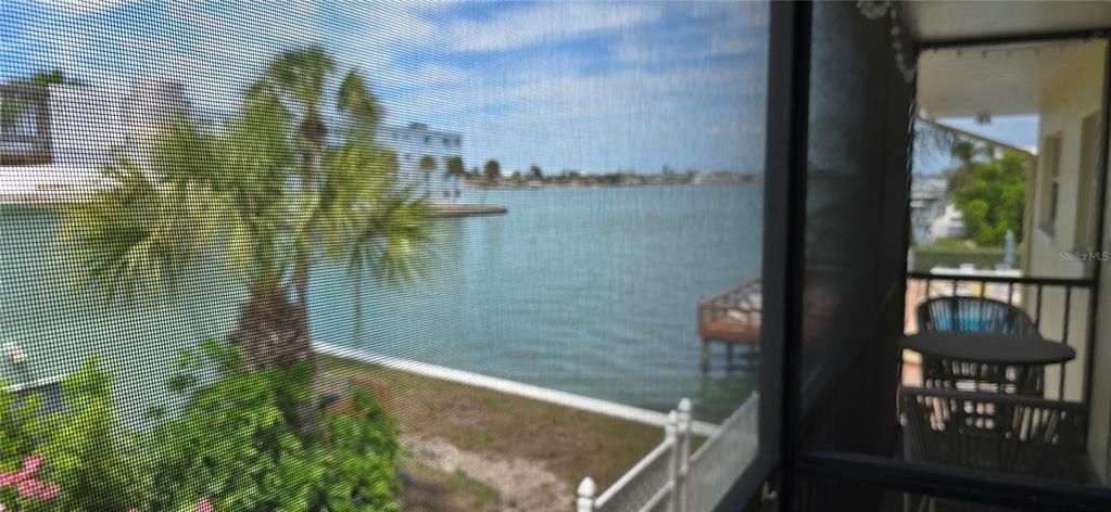En Venta: $299,000 (1 camas, 1 baños, 825 Pies cuadrados)