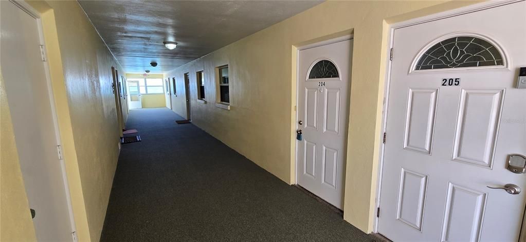 En Venta: $299,000 (1 camas, 1 baños, 825 Pies cuadrados)