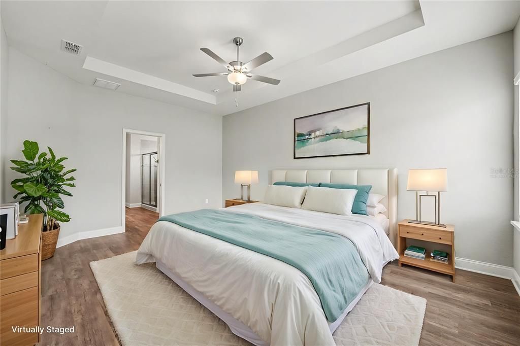Activo con contrato: $499,990 (4 camas, 3 baños, 2566 Pies cuadrados)