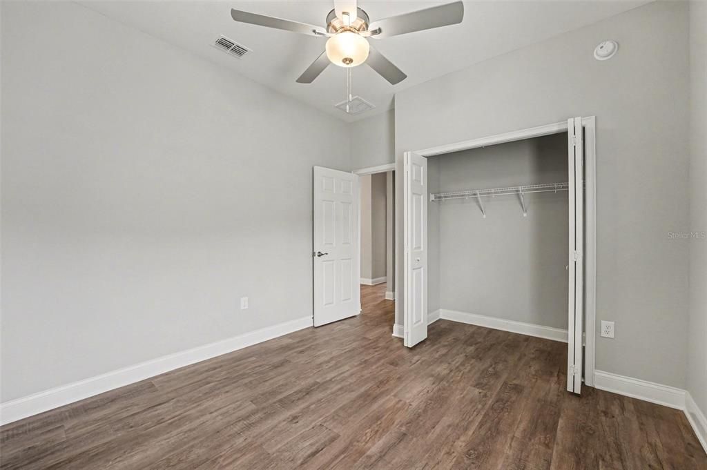 Activo con contrato: $499,990 (4 camas, 3 baños, 2566 Pies cuadrados)