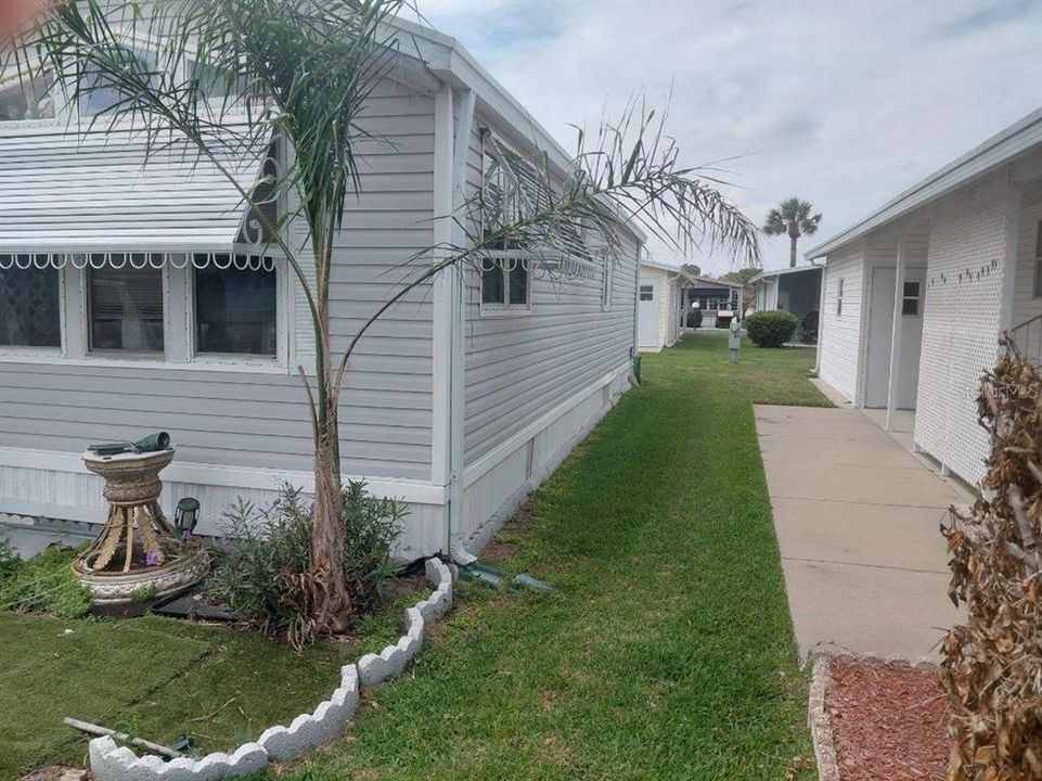 For Sale: $69,995 (1 beds, 1 baths, 504 Square Feet)