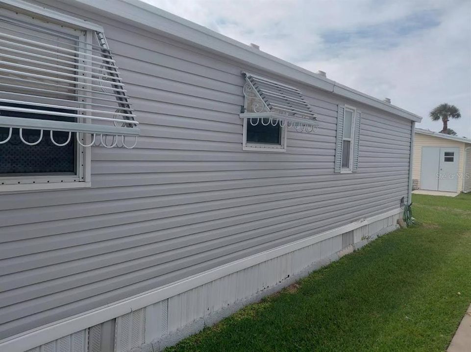 For Sale: $69,995 (1 beds, 1 baths, 504 Square Feet)