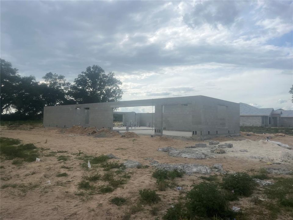 En Venta: $417,550 (4 camas, 2 baños, 2335 Pies cuadrados)