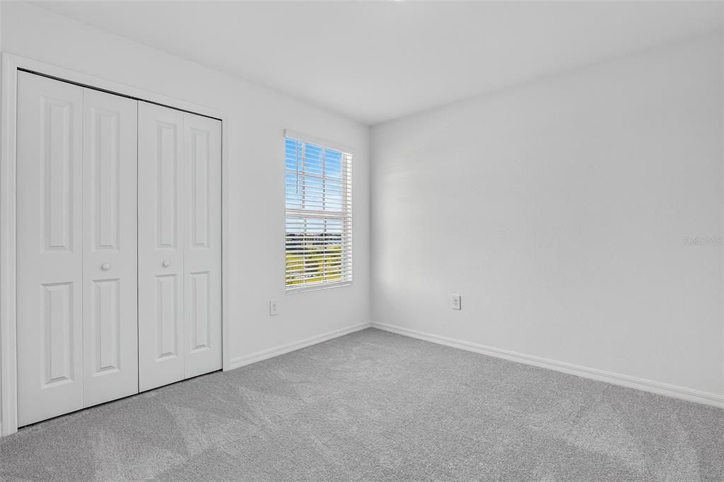 Active With Contract: $289,499 (5 beds, 2 baths, 2112 Square Feet)