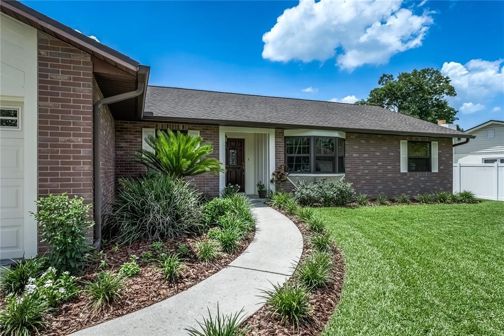 Active With Contract: $475,000 (4 beds, 3 baths, 2264 Square Feet)
