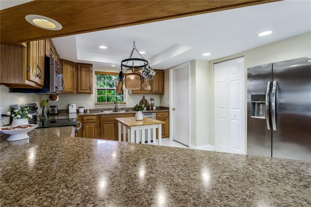 Active With Contract: $475,000 (4 beds, 3 baths, 2264 Square Feet)