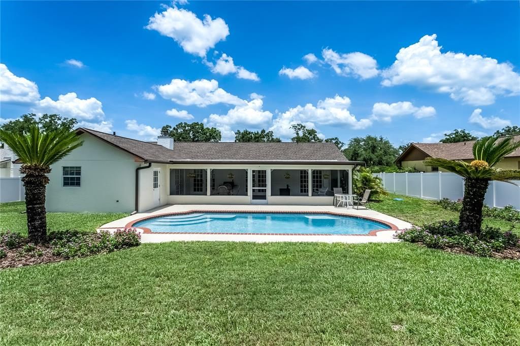 Active With Contract: $475,000 (4 beds, 3 baths, 2264 Square Feet)