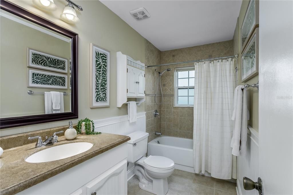 Active With Contract: $475,000 (4 beds, 3 baths, 2264 Square Feet)