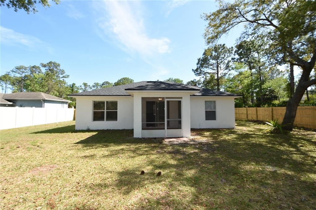 For Rent: $2,150 (3 beds, 2 baths, 1175 Square Feet)