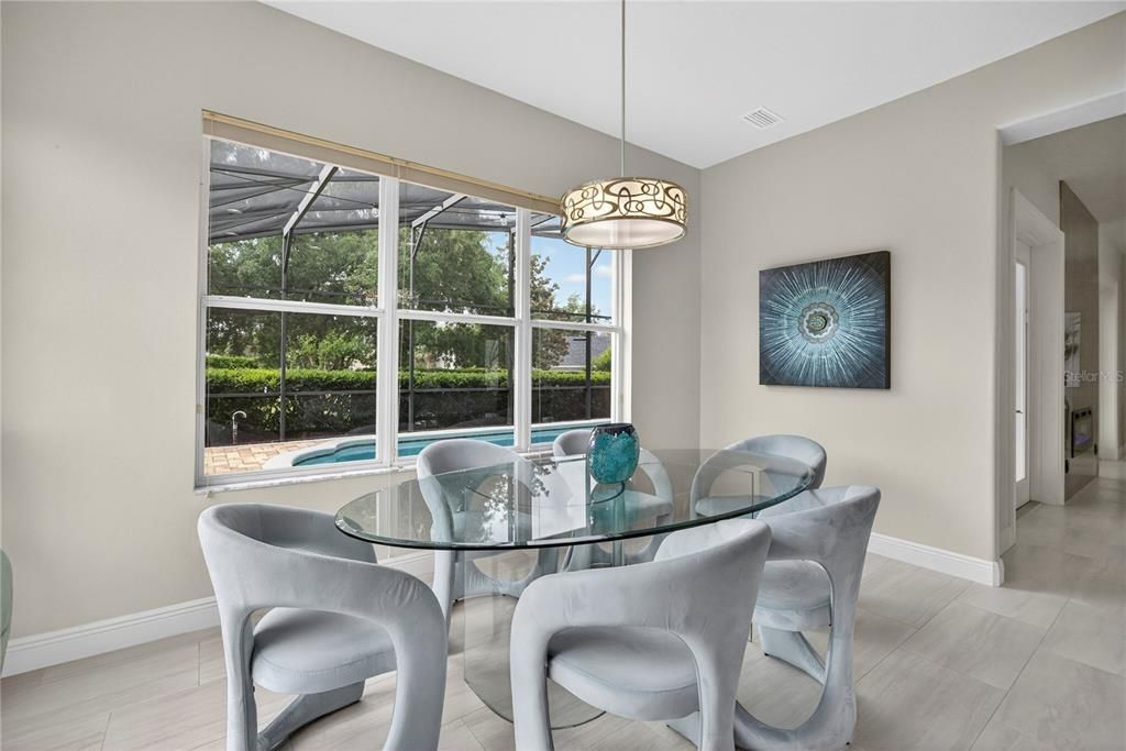 Active With Contract: $994,899 (5 beds, 5 baths, 4818 Square Feet)