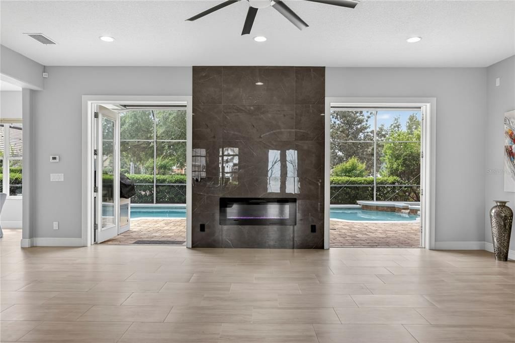 Active With Contract: $994,899 (5 beds, 5 baths, 4818 Square Feet)