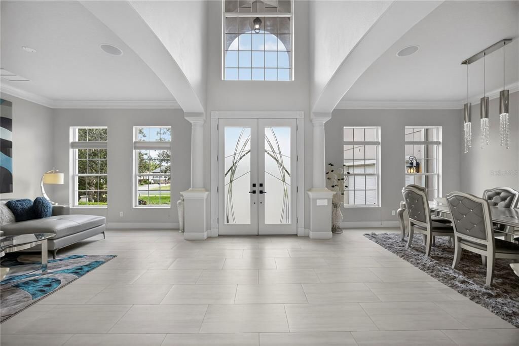 Active With Contract: $994,899 (5 beds, 5 baths, 4818 Square Feet)