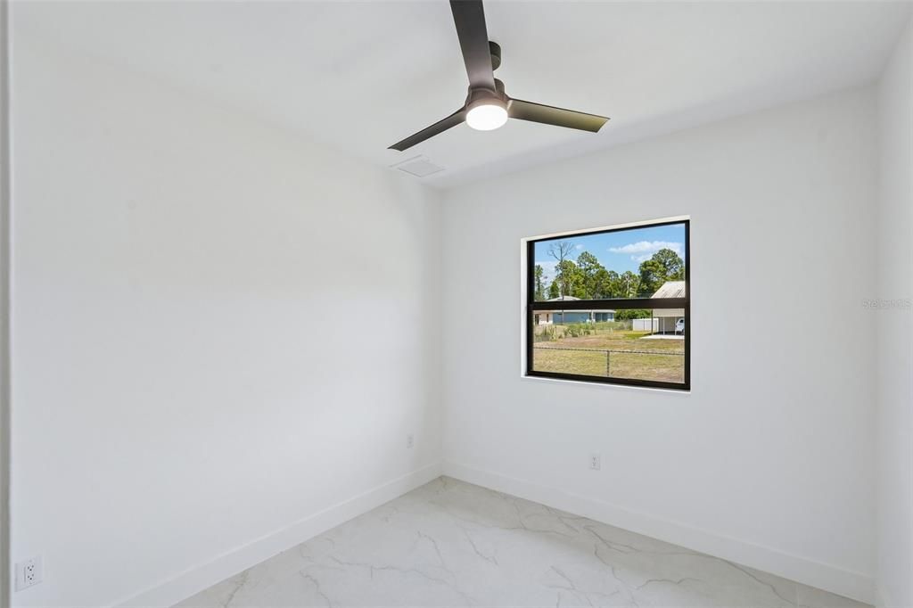 En Venta: $520,000 (6 camas, 0 baños, 2332 Pies cuadrados)