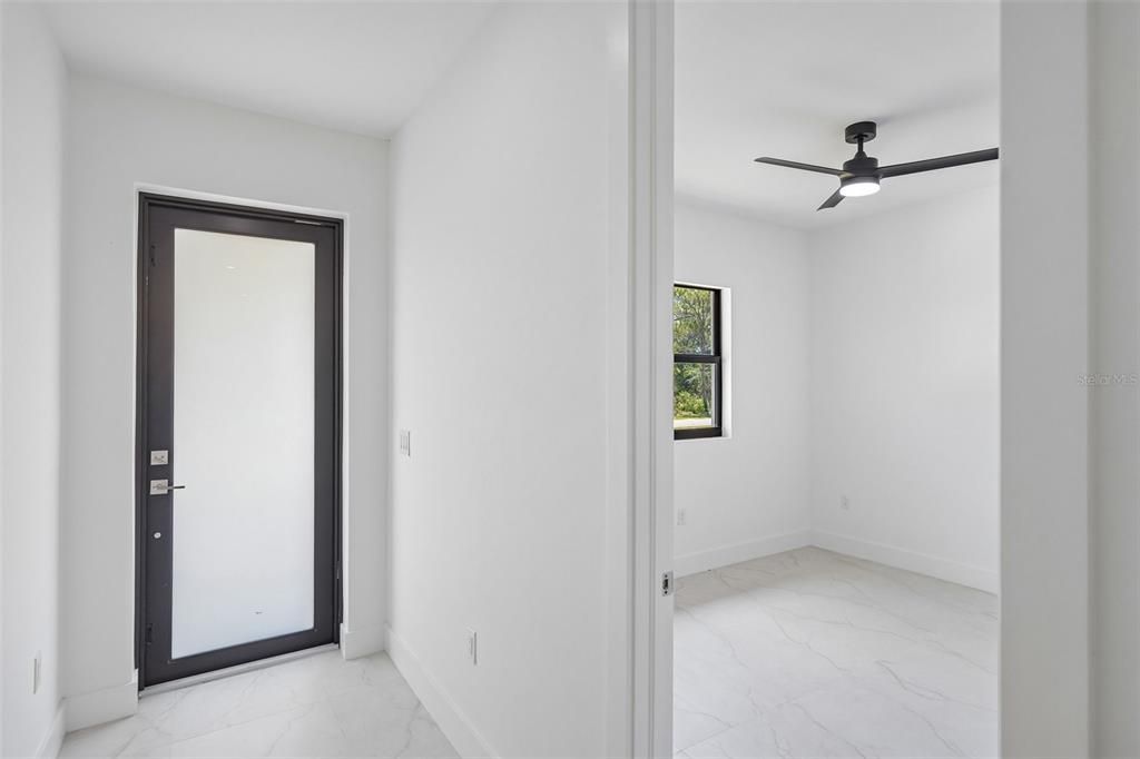 En Venta: $520,000 (6 camas, 0 baños, 2332 Pies cuadrados)