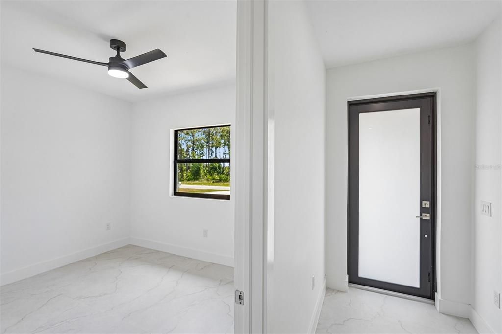 En Venta: $520,000 (6 camas, 0 baños, 2332 Pies cuadrados)