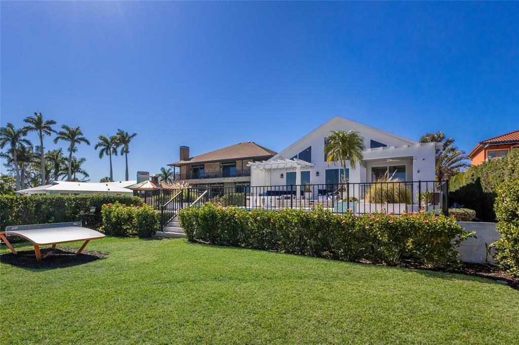 En Venta: $4,799,000 (5 camas, 4 baños, 6036 Pies cuadrados)