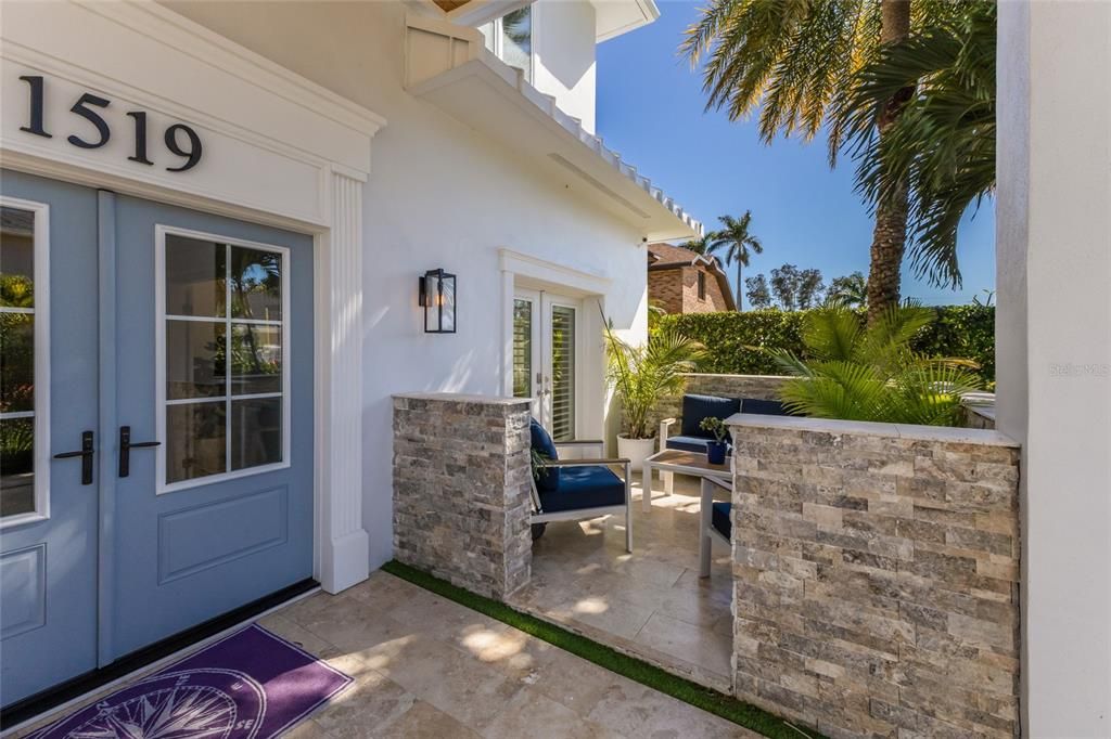 En Venta: $4,799,000 (5 camas, 4 baños, 6036 Pies cuadrados)