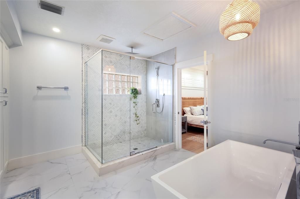 En Venta: $4,799,000 (5 camas, 4 baños, 6036 Pies cuadrados)