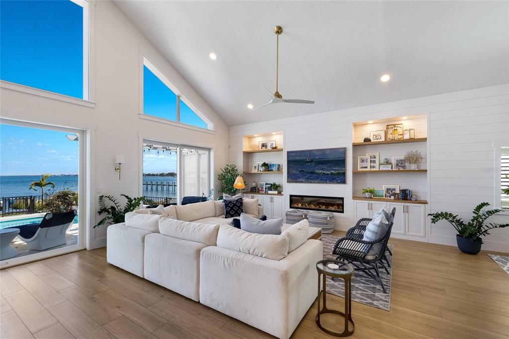 En Venta: $4,799,000 (5 camas, 4 baños, 6036 Pies cuadrados)