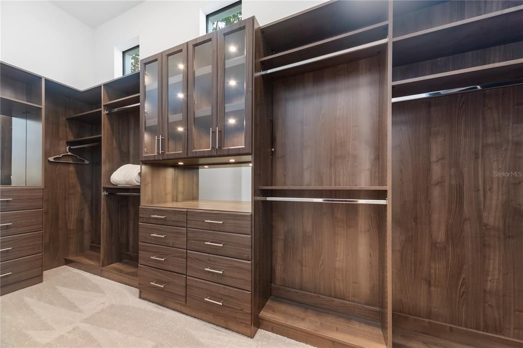 En Renta: $14,000 (5 camas, 5 baños, 5507 Pies cuadrados)